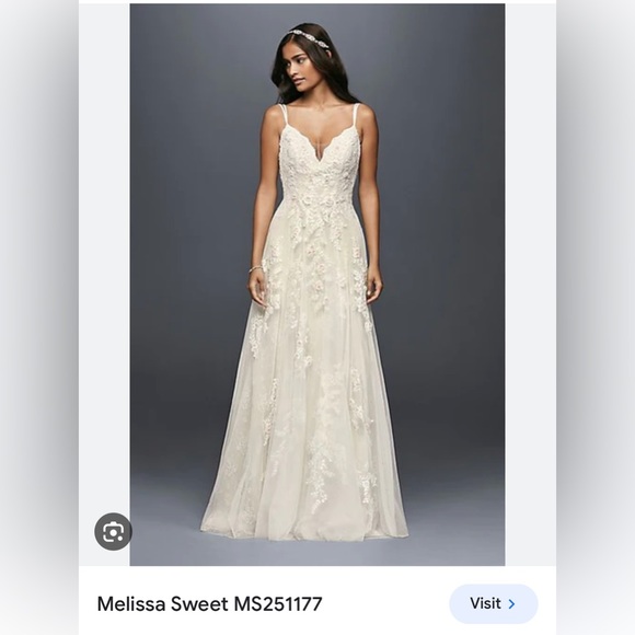 Melissa Sweet Dresses & Skirts - Melissa Sweet Wedding Gown White/Cream Beaded Floral A line sweetheart neckline